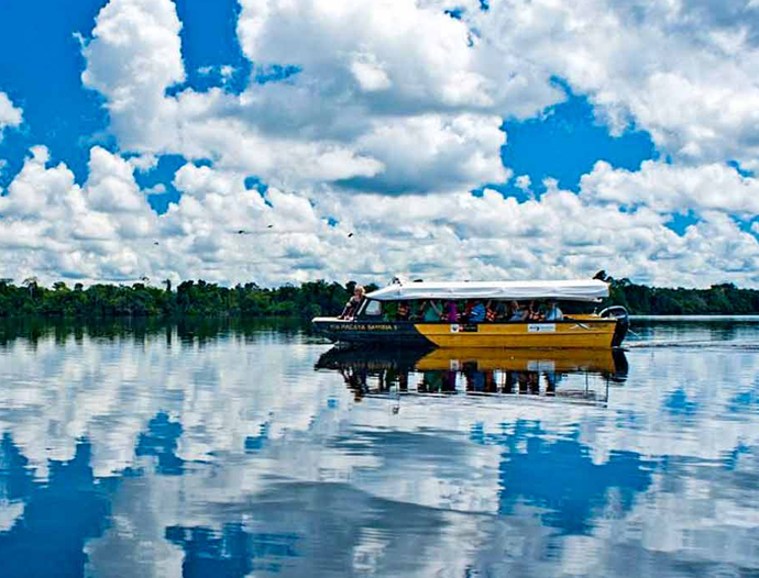 Avatar Amazon Lodge & Canopy Park
