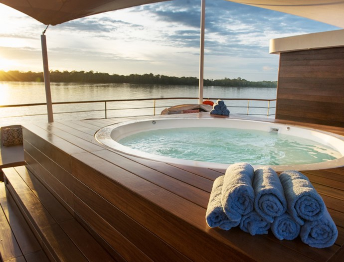 Avatar Amazon Lodge & Canopy Park